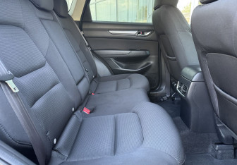 Подержанный автомобиль Mazda CX-5 2021 года (11 фото)