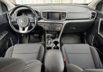 Подержанный автомобиль Kia Sportage 2019 года (9 фото)