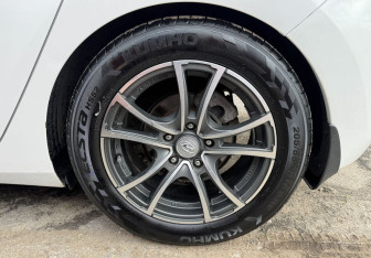 Подержанный автомобиль Hyundai i30 Hatchback 2012 года (12 фото)