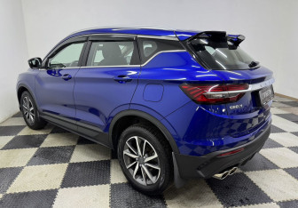 Подержанный автомобиль Geely Coolray 2022 года (7 фото)