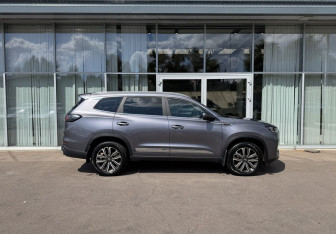 Подержанный автомобиль Chery Tiggo 8 Pro Max 2022 года (4 фото)