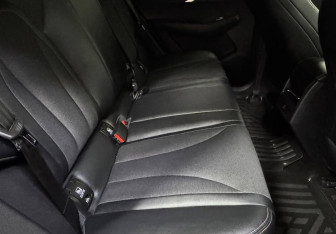 Подержанный автомобиль Omoda C5 2023 года (11 фото)