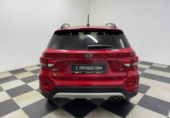 Подержанный автомобиль Kia Rio Hatchback 2020 года (6 фото)