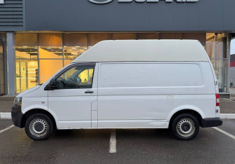 Подержанный автомобиль Volkswagen Transporter Van 2013 года (8 фото)