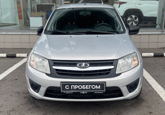 Подержанный автомобиль LADA (ВАЗ) Granta Sedan 2016 года (2 фото)