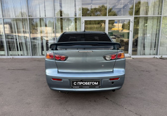 Подержанный автомобиль Mitsubishi Lancer Sedan 2008 года (6 фото)