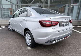 Подержанный автомобиль LADA (ВАЗ) Vesta Sedan 2024 года (7 фото)
