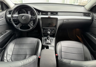 Подержанный автомобиль Skoda Superb Liftback 2014 года (9 фото)