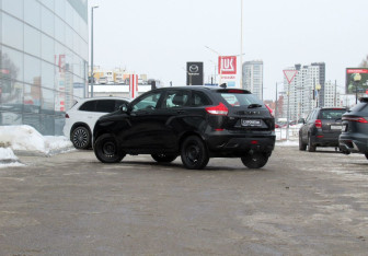 Подержанный автомобиль LADA (ВАЗ) XRAY 2016 года (7 фото)