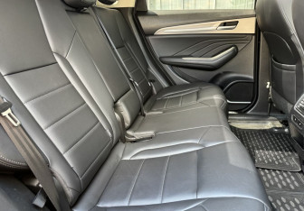 Подержанный автомобиль Haval F7 2021 года (11 фото)