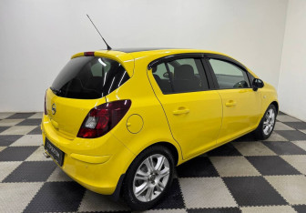 Подержанный автомобиль Opel Corsa 2011 года (5 фото)