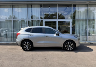 Подержанный автомобиль Haval Jolion 2022 года (4 фото)