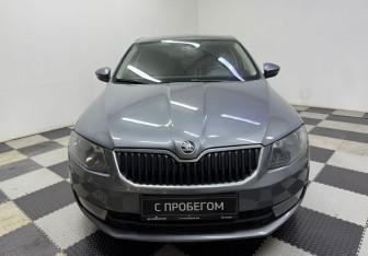 Подержанный автомобиль Skoda Octavia Liftback 2016 года (2 фото)