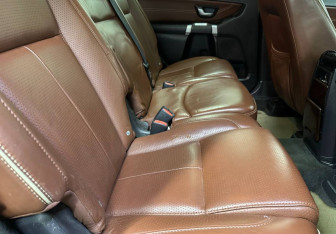 Подержанный автомобиль Volvo XC90 2013 года (11 фото)