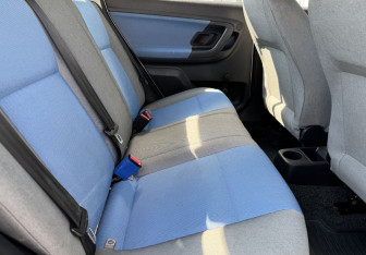 Подержанный автомобиль Skoda Fabia Hatchback 2007 года (11 фото)