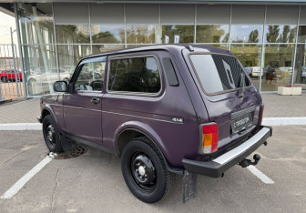 Подержанный автомобиль LADA (ВАЗ) 2131 (4x4) 2002 года (7 фото)