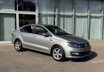 Подержанный автомобиль Volkswagen Polo Sedan 2019 года (3 фото)