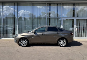 Подержанный автомобиль LADA (ВАЗ) Vesta Sedan 2025 года (8 фото)