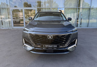 Подержанный автомобиль Changan UNI-K 2022 года (2 фото)