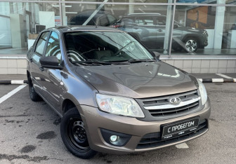 Подержанный автомобиль LADA (ВАЗ) Granta Sedan 2018 года (3 фото)