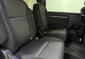 Подержанный автомобиль Honda Stepwgn 2019 года (11 фото)