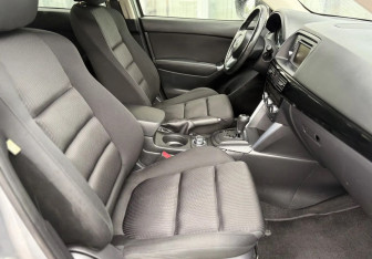 Подержанный автомобиль Mazda CX-5 2013 года (10 фото)