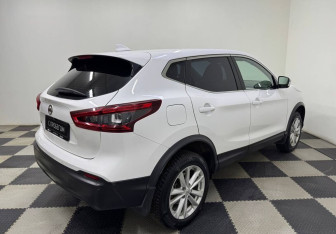 Подержанный автомобиль Nissan Qashqai 2019 года (5 фото)