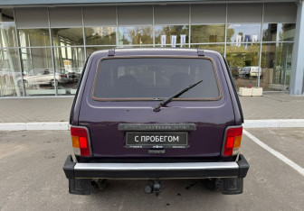 Подержанный автомобиль LADA (ВАЗ) 2131 (4x4) 2002 года (6 фото)