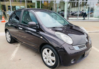 Подержанный автомобиль Nissan Micra Hatchback 2010 года (3 фото)