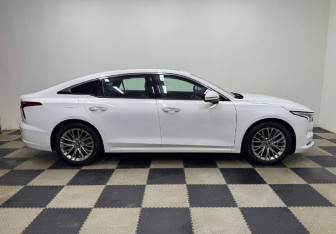 Подержанный автомобиль FAW Bestune B70 2023 года (7 фото)