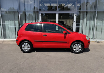 Подержанный автомобиль Volkswagen Polo Hatchback 2006 года (4 фото)