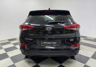 Подержанный автомобиль Hyundai Tucson 2017 года (6 фото)
