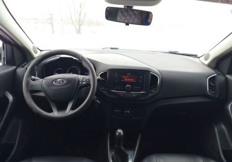 Подержанный автомобиль LADA (ВАЗ) XRAY 2018 года (11 фото)