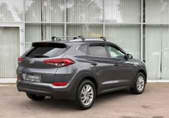 Подержанный автомобиль Hyundai Tucson 2018 года (5 фото)