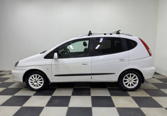 Подержанный автомобиль Chevrolet Rezzo 2007 года (8 фото)