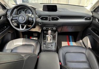 Подержанный автомобиль Mazda CX-5 2020 года (9 фото)