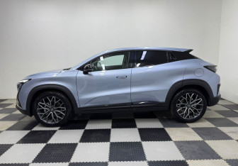 Подержанный автомобиль Changan UNI-T 2024 года (8 фото)