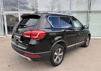 Подержанный автомобиль Haval H6 2019 года (5 фото)