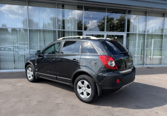 Подержанный автомобиль Opel Antara 2008 года (7 фото)