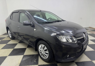 Подержанный автомобиль Renault Logan Sedan 2014 года (3 фото)