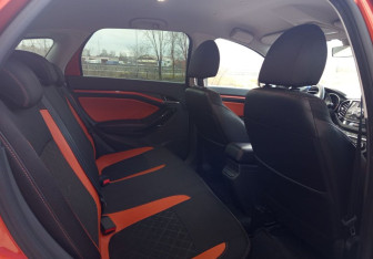 Подержанный автомобиль LADA (ВАЗ) Vesta Wagon 2018 года (12 фото)