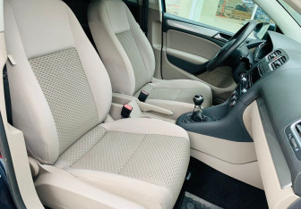 Подержанный автомобиль Volkswagen Golf Hatchback 2011 года (9 фото)