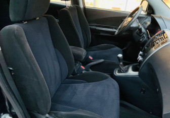 Подержанный автомобиль Hyundai Tucson 2008 года (9 фото)