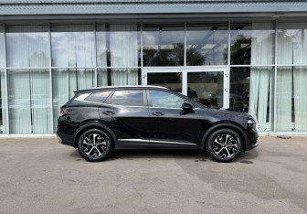 Подержанный автомобиль Kia Sportage 2023 года (4 фото)