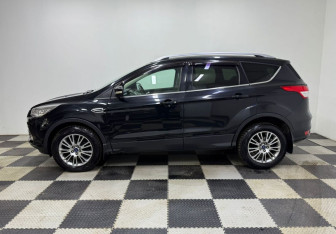 Подержанный автомобиль Ford Kuga 2013 года (8 фото)