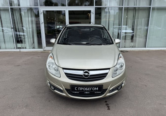 Подержанный автомобиль Opel Corsa 2008 года (2 фото)