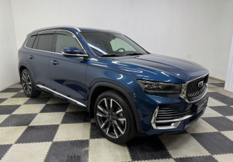 Подержанный автомобиль Geely Monjaro 2024 года (3 фото)