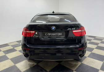 Подержанный автомобиль BMW X6 2010 года (6 фото)