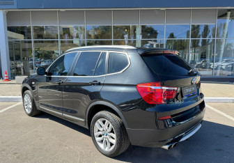 Подержанный автомобиль BMW X3 2014 года (4 фото)