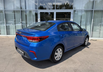 Подержанный автомобиль Kia Rio Sedan 2018 года (5 фото)